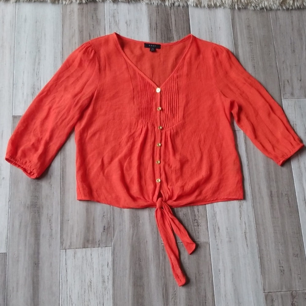 Edge Button Down Tie Front Pleated 3/4 Sleeve Top